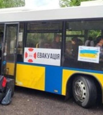 Евакуйовані з Херсонщини отримають грошову допомогу – що відомо