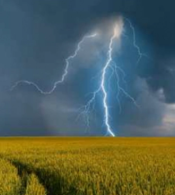 У Львові завтра дощитиме, можливі грози