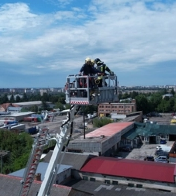 У Луцьу в рятувальників з&#039;явився новітній 45-метровий підйомник 