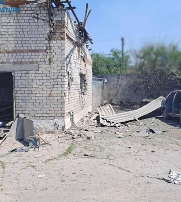 Росія атакувала житлові квартали Херсона: під удар потрапила бригада &quot;швидкої&quot;