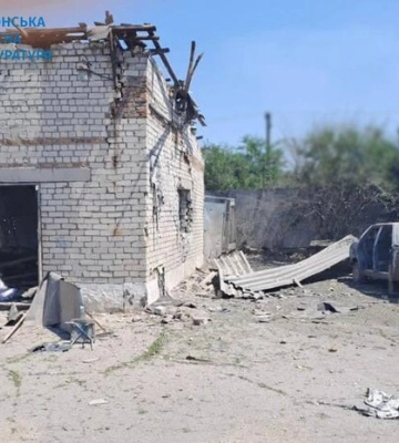 Росія атакувала житлові квартали Херсона: під удар потрапила бригада &quot;швидкої&quot;