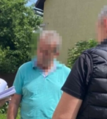 Заступника Рахівського міського голови підозрюють у корупції