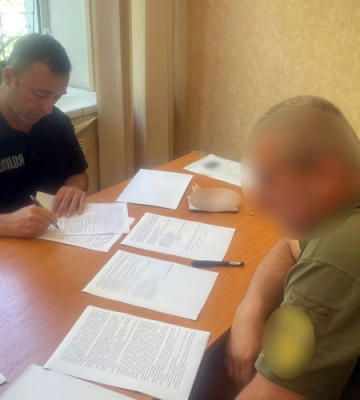 Правоохоронці повідомили про підозру екскерівнику відділу районного ТЦК Тернопільщини за сприяння у незаконному виїзді&amp;hellip;