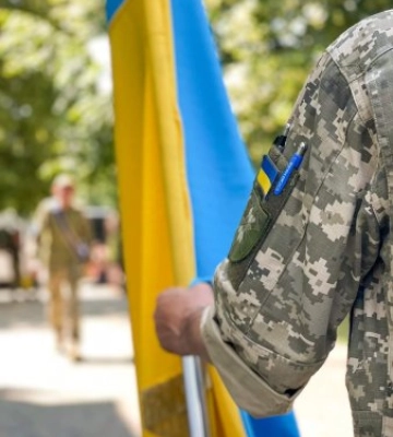 У Мукачеві попрощалися з двома полеглими Героями - Михайлом Ільтьо та Олександром Свидою
