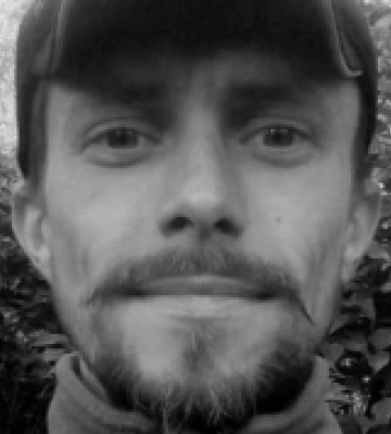 У боях на Донеччині загинув художник Херсонського театру