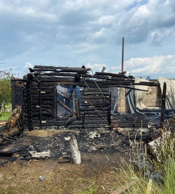 Росіяни обстріляли три райони Харківщини, поранили жінку 