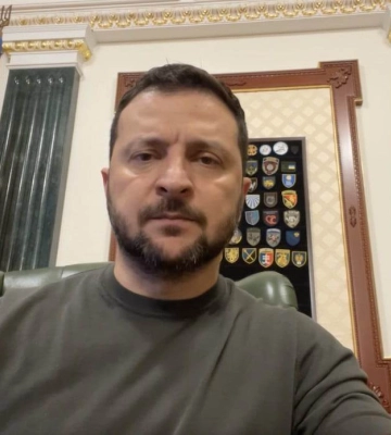 Зеленський: Українські воїни обов?язково дадуть відповідь терористам за удар по рятувальниках у Херсоні