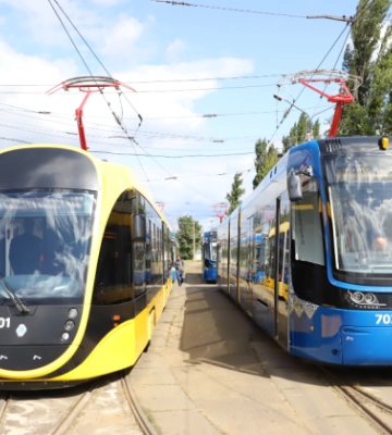 У Києві на низці маршрутів електротранспорту тимчасово затримується рух – КМДА