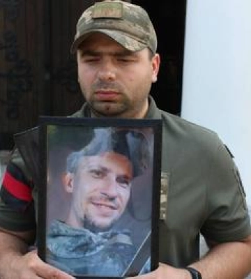 У Полтаві попрощалися із полеглим морським піхотинцем
