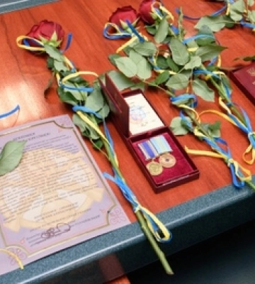 У Луцьку рідним полеглих воїнів вручили їхні нагороди 