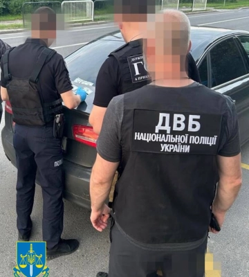 На Волині затримали рівнянина, який за 6 тисяч доларів переправляв призовників за кордон
