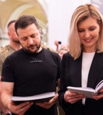 Зеленский с женой посетили ярмарку “Книжный арсенал” (ВИДЕО)