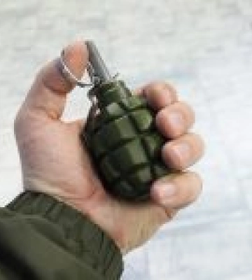 В Одесі чоловік жбурнув гранату з балкону, щоб &quot;розігнати дітей&quot; - вона розірвалася