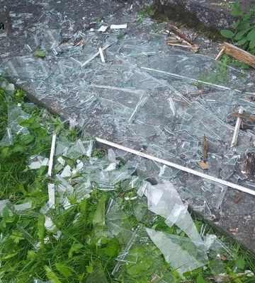 В Хмельницкой области обломки сбитых ракет спровоцировали пожар