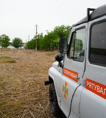 Рятувальники продовжують ліквідовувати наслідки підтоплення у Миколаївській області