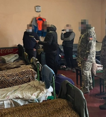 На Житомирщині судитимуть організаторів каналу постачання наркотиків до виправної колонії