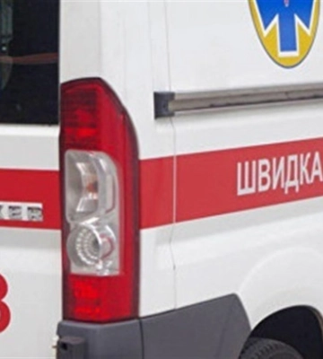 Оккупанты атаковали транспортное учреждение в Херсоне: пострадали работники, есть жертвы, фото и видео