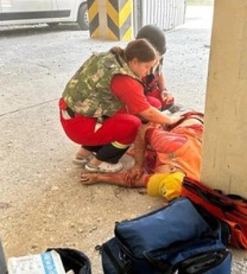 Ворог вдарив прицільним вогнем по підприємству в Херсоні: є загиблі та поранені