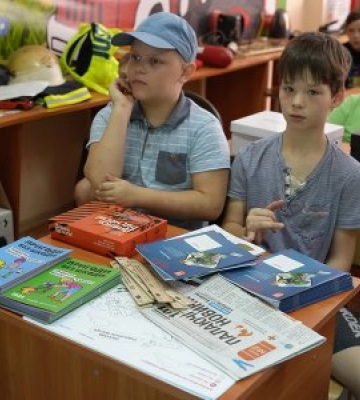 23 червня співробітники ДСНС провели для дітей Миколаївського приватного ліцею “Гіпаніс” інформаційний захід  з мінної безпеки