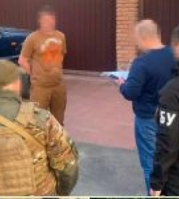 СБУ викрила ексчиновника Держгеокадастру, який привласнив майже третину земель місцевої громади на Житомирщині