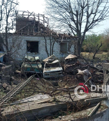 Ворог масовано атакував Дніпропетровщину, є влучання: восьмеро постраждалих