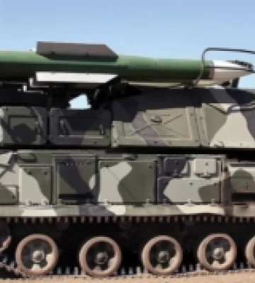 Армянськ стає основним напрямком перевезення російської військової техніки на окуповану частину Херсонщини