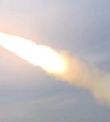 В Кропивницком обломки ракет повредили дома: фото и все подробности