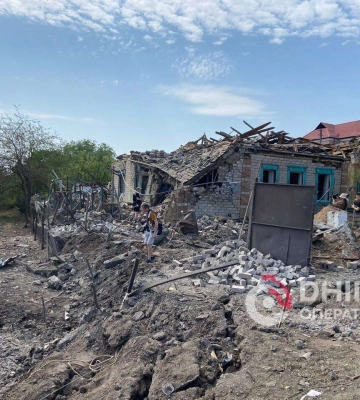 «Все в крови, был шок»: жители Днепра поделились подробностями ночной атаки