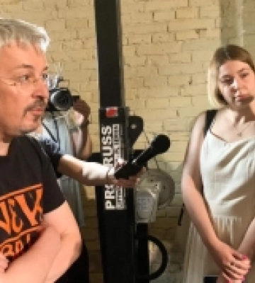 Ми спілкуємося петиціями: як пройшла розмова активістів з Ткаченком на Книжковому арсеналі