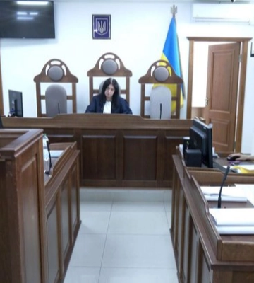 У Луцьку судять жінку, яка хотіла продати дитину своєї подруги (відео)