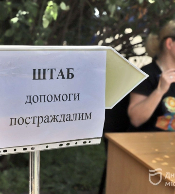 Філатов перевірив, як на місці влучання ракети рф в приватний сектор працюють міські служби