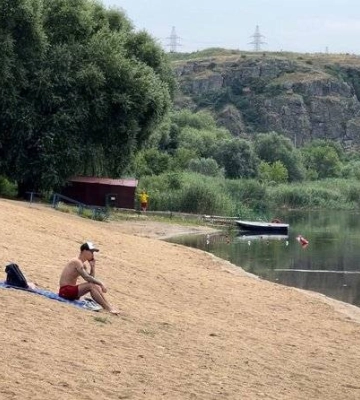 На пляжі у Южноукраїнську встановили системи оповіщення про повітряну тривогу