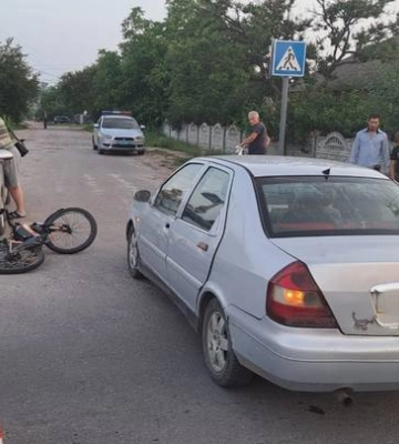 У Бердичеві автомобіль на перехресті збив 56-річного чоловіка на велосипеді