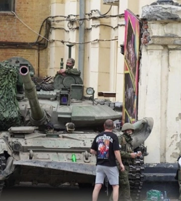 Підсумки 24.06: Невдалий заколот і рух на фронті