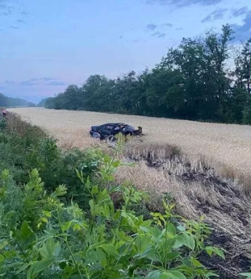 На Кіровоградщині у дорожній аварії загинули троє 17-річних дівчат, ще трьох доправили у лікарню