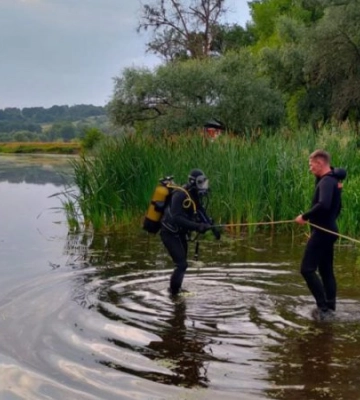 На Полтавщині втопилися чоловік і його шестирічний племінник