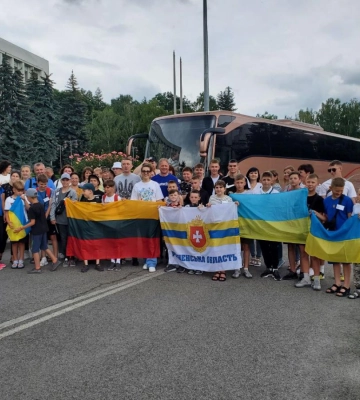 Юні футболісти з Рівненщини виїхали до тренувального табору ФК &quot;Барселона&quot; у Литві