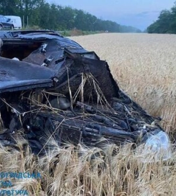 П&#039;яний поліцейський збив насмерть трьох неповнолітніх дівчат. Також є постраждалі