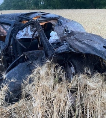 Підозрюваний у смертельній аварії поліцейський віз сімох підлітків з випускного - ДБР