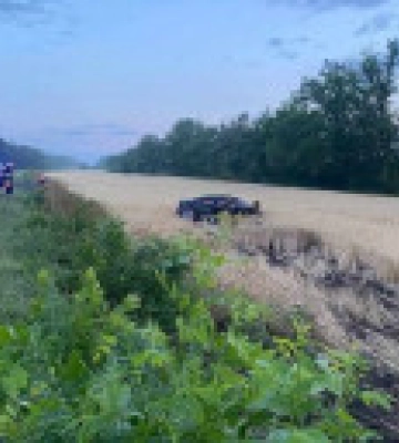 На Кіровоградщині п&#039;яний поліцеський за кермом спричинив ДТП, в наслідок якого загинули троє 17-річних дівчат
