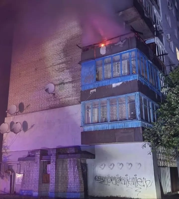 В Днепре на Новоорловской горела квартира: фото, видео
