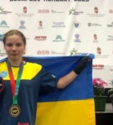 Рівненська школярка стала чемпіонкою Кубку світу з кікбоксингу