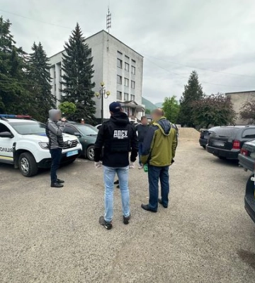 На Львівщині викрили закарпатця, який організував незаконне переправлення чоловіків через кордон