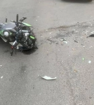 Не ввімкнула поворот: на Волині пенсіонерка на «мазді» збила мотоцикліста