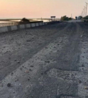 На межі Херсонської області та Криму підірвані кілька мостів