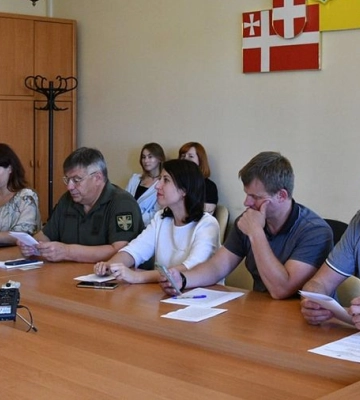 Привласнив пів гектара землі під Луцьком: звільняють директора навчально-реабілітаційного центру