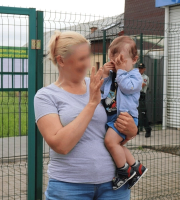 На Закарпатті чоловік намагався продати дитину за $25 тисяч