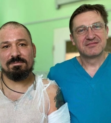 Ракета поцілила в авто, коли їхали на завдання: у Львові лікують військовослужбовця з Волині 