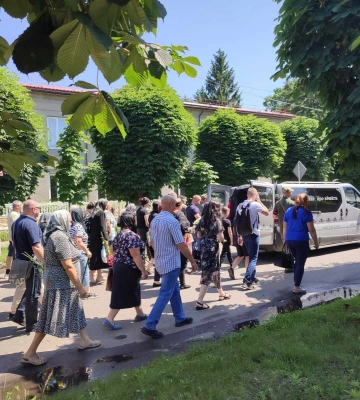 Просять зустріти живим коридором: у Луцькому районі попрощаються із полеглим Героєм Юрієм Кутецьким