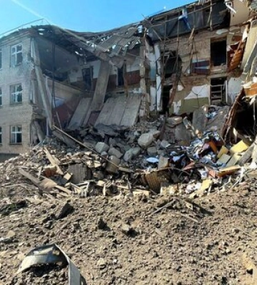 Протягом доби по території Херсонщини ворог випустив майже 300 снарядів, дві людини зазнали поранення, - ОВА